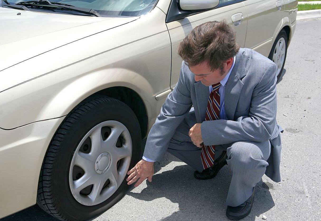  If Your Car Gets a Flat Tire