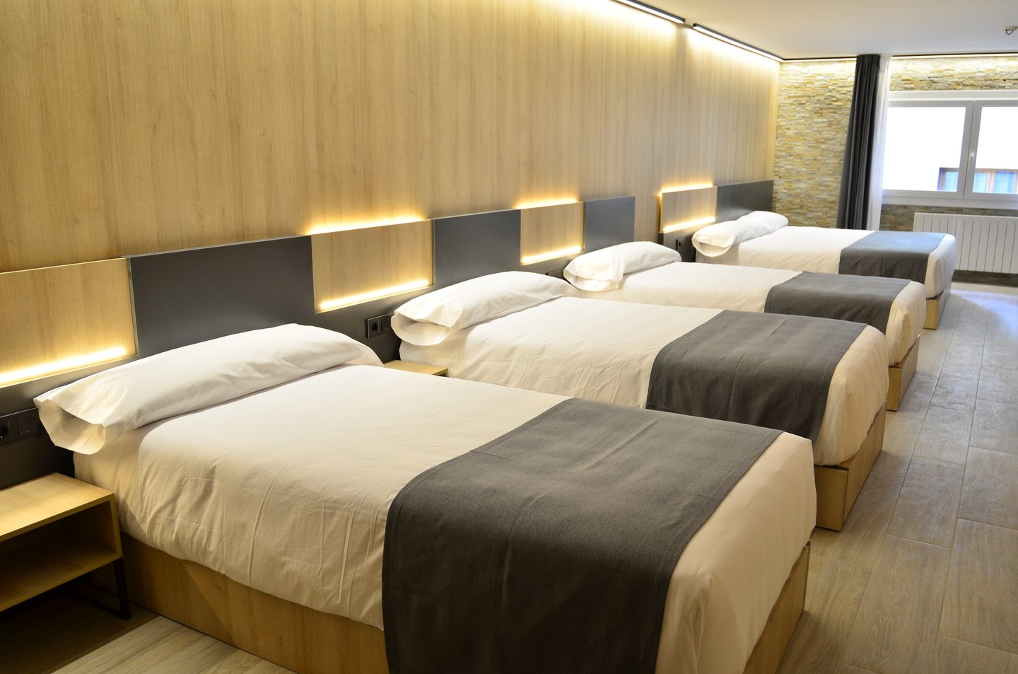 Habitacion cuádruple hotel Catanies en el Pas de la Casa