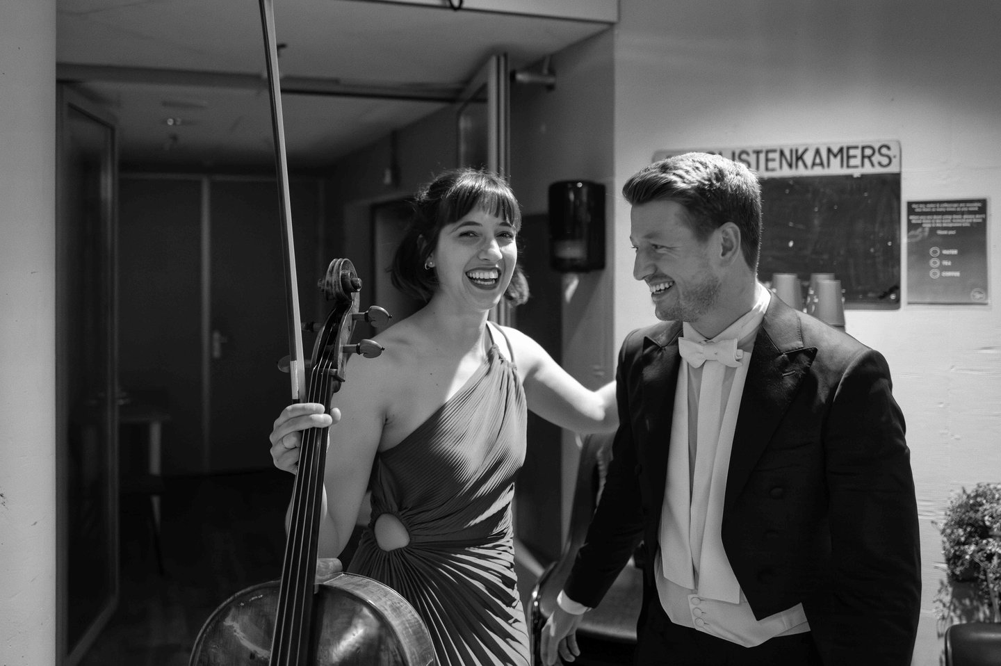 Conductor Duncan Ward and cellist Camille Thomas backstage in TivoliVredenbrug Utrecht photo by Peter Tra