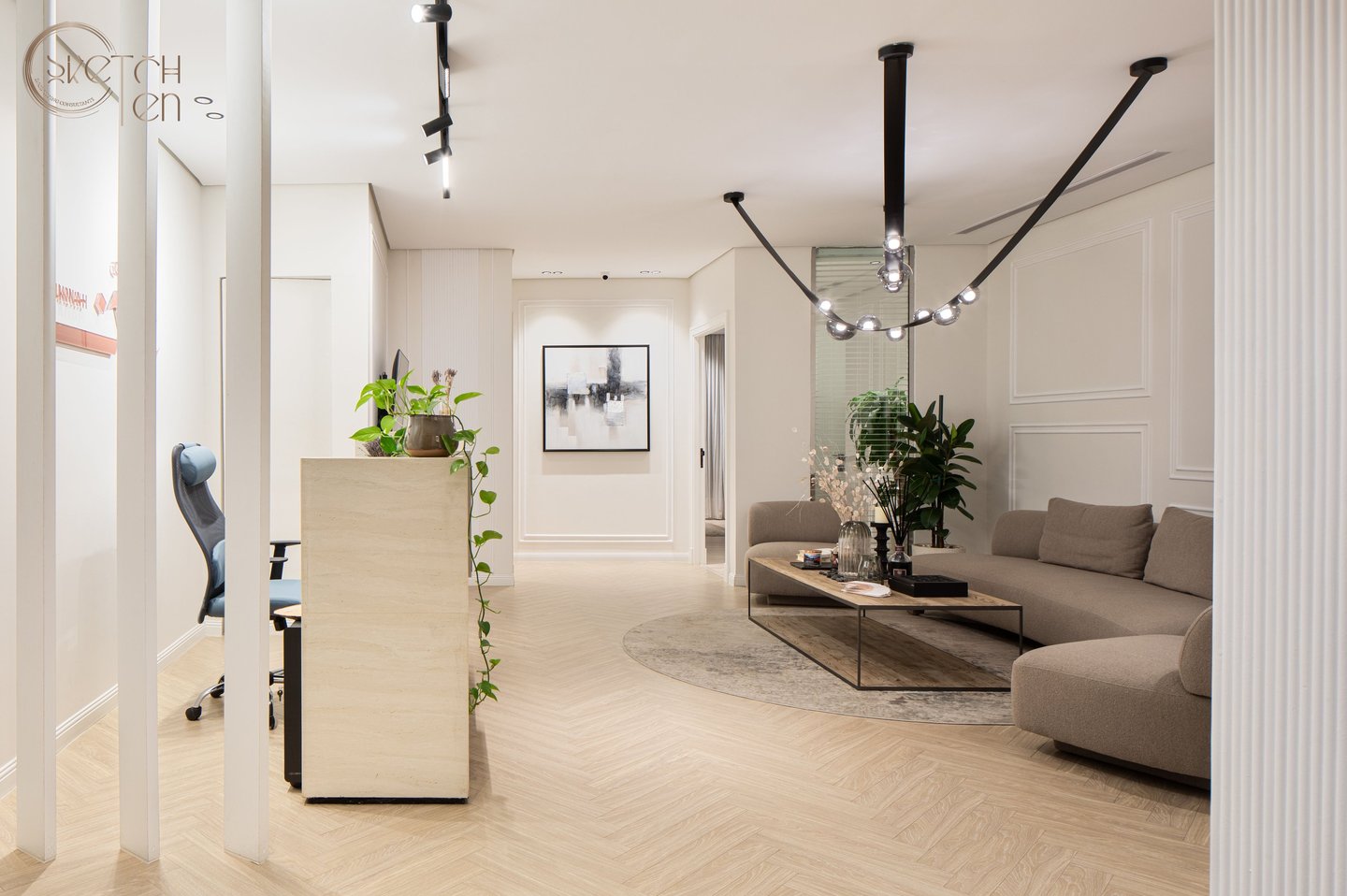 Welcoming clinic reception area with modern seating and a professional atmosphere