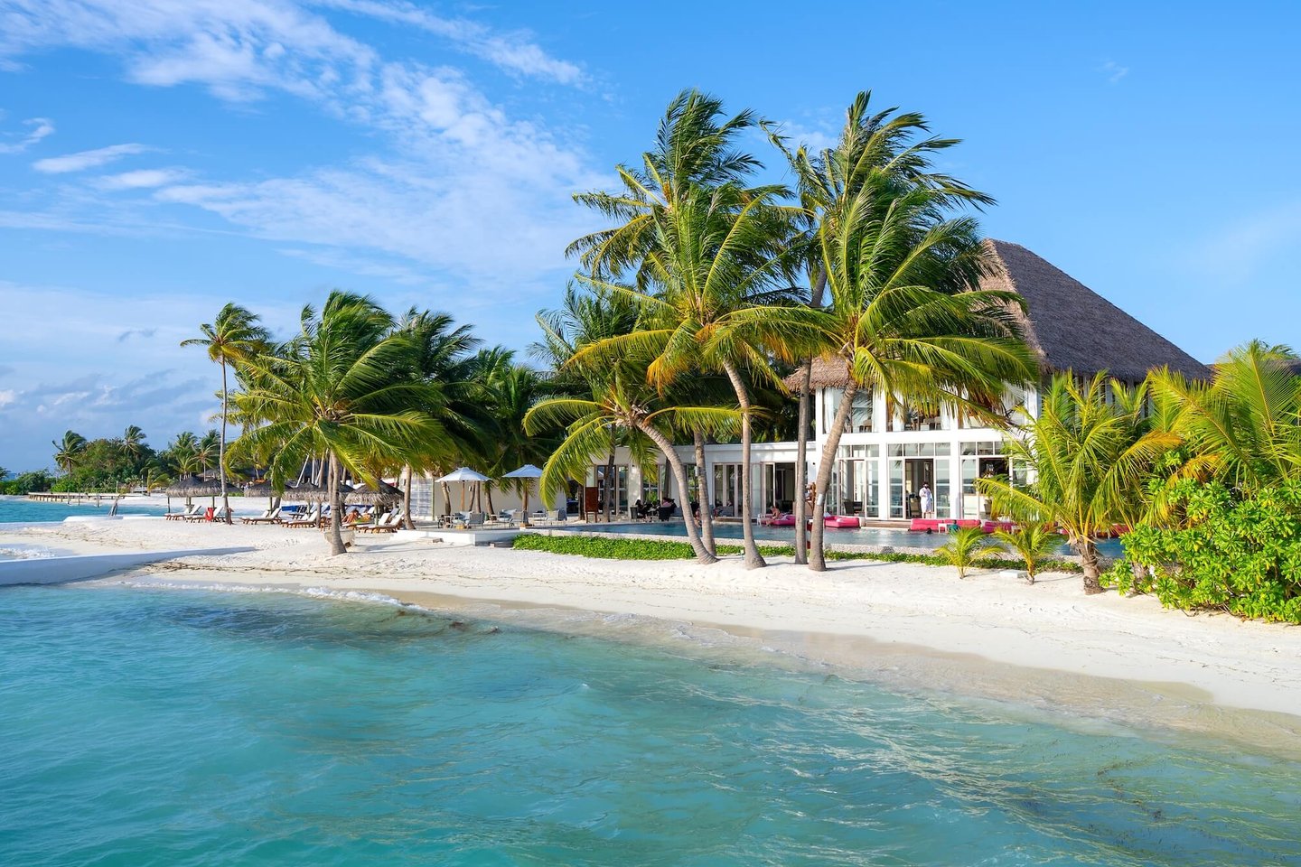 Ozen Life Maadhoo Maldives beach