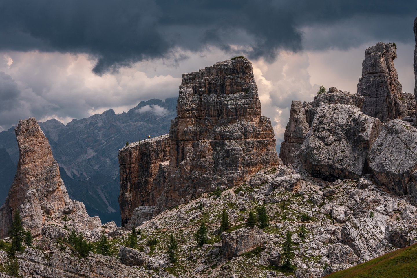 Lumière orageuse sur les Cinque Torri
