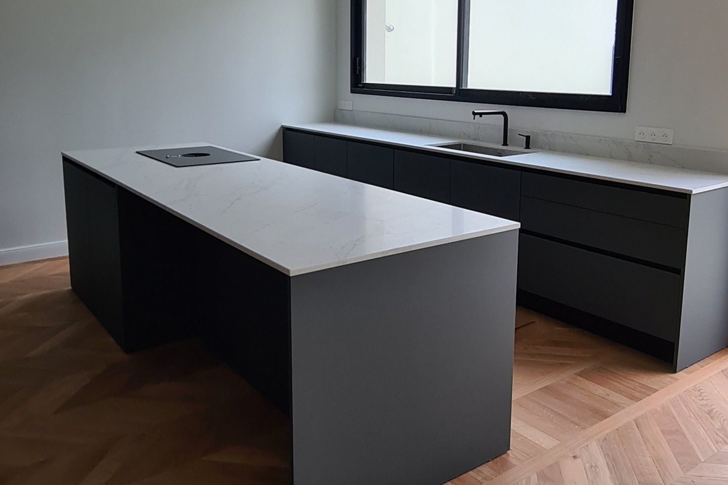 Ilot silestone ethereal glow