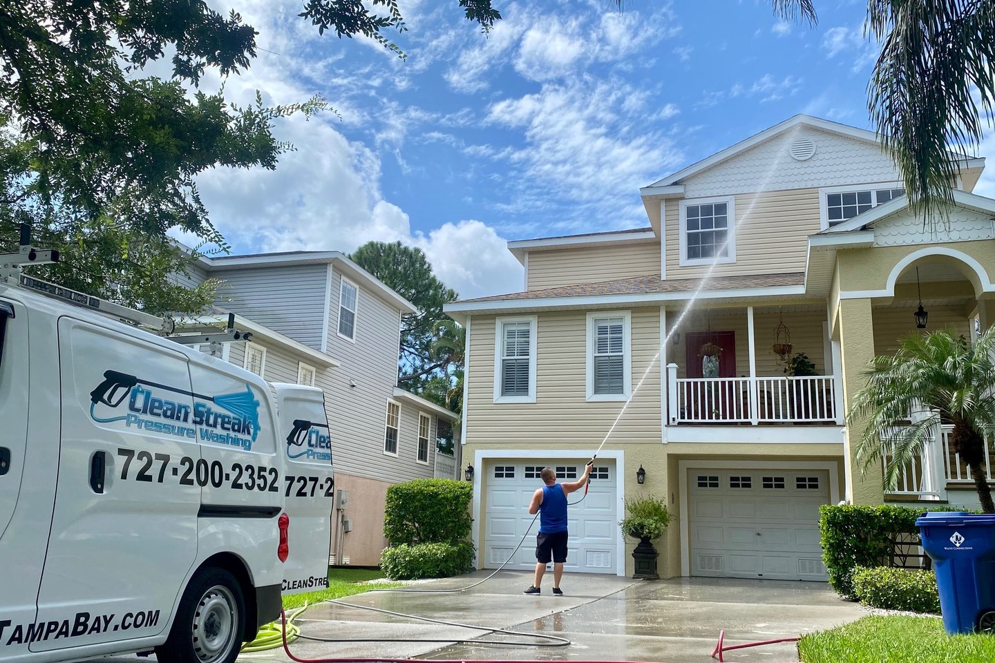 Professional pressure washing in Dunedin, FL by Clean Streak
