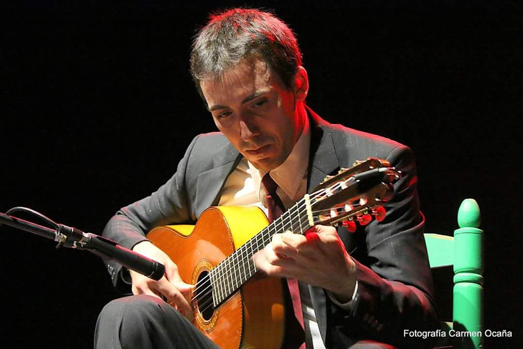 Paco Lomeña en el antiguo teatro Alameda de Málaga