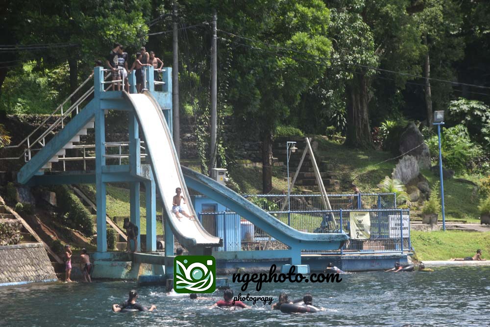 Pemandian Alam Selokambang