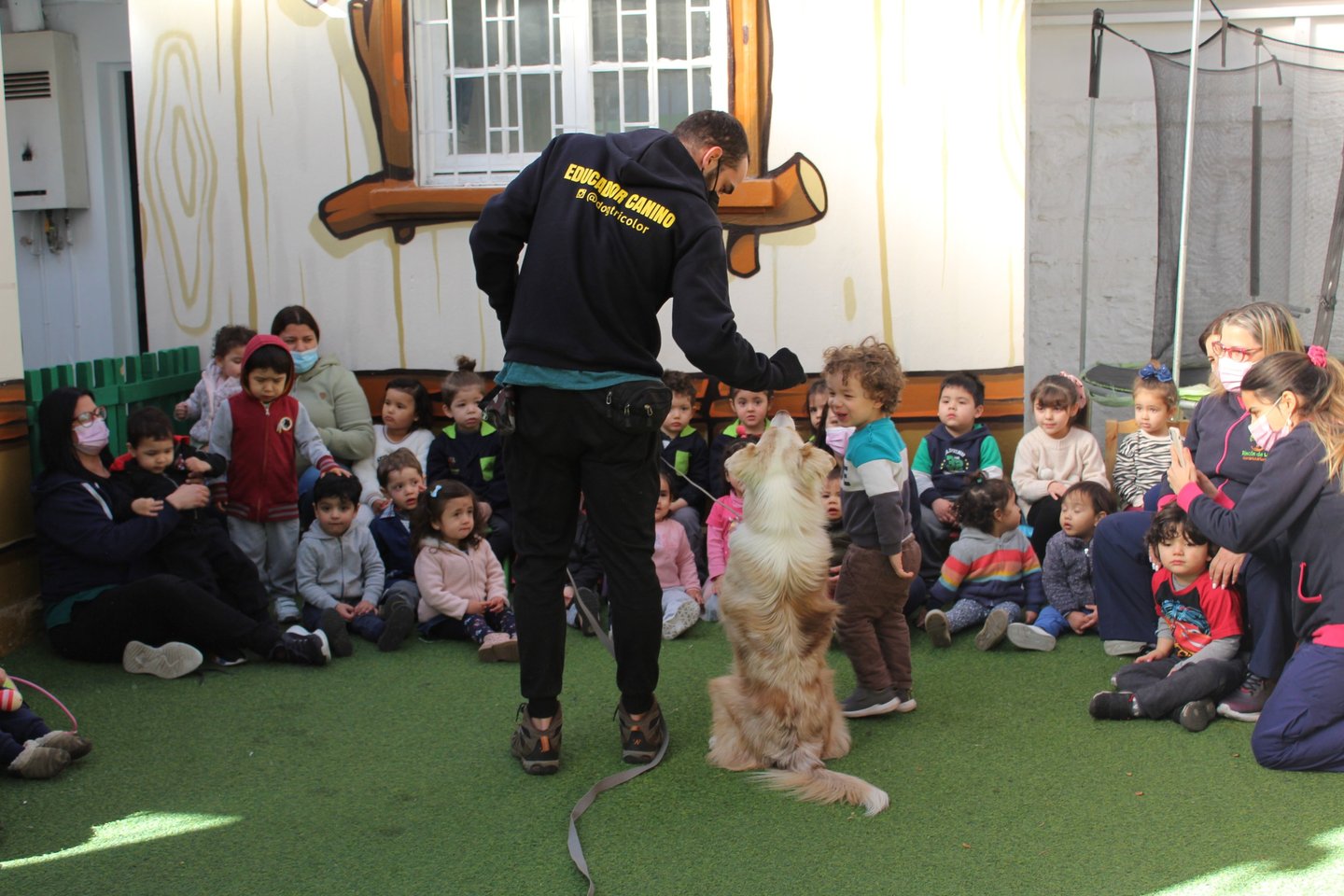 Charla a escuela en ñuñoa