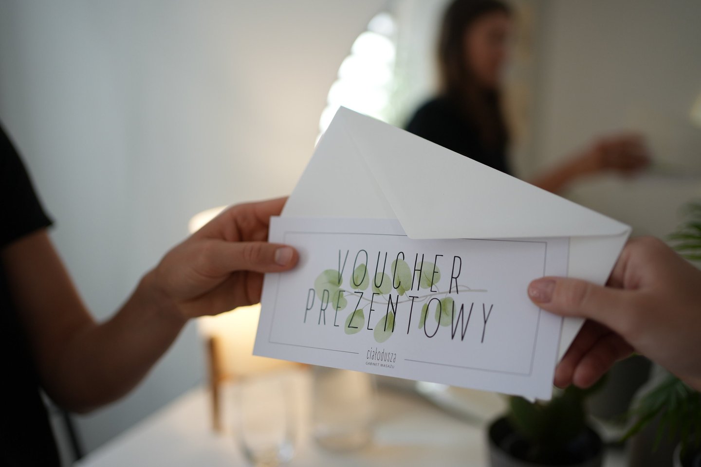 Voucher na masaż bon prezentowy Ciałodusza Gabinet masażu w krakowie