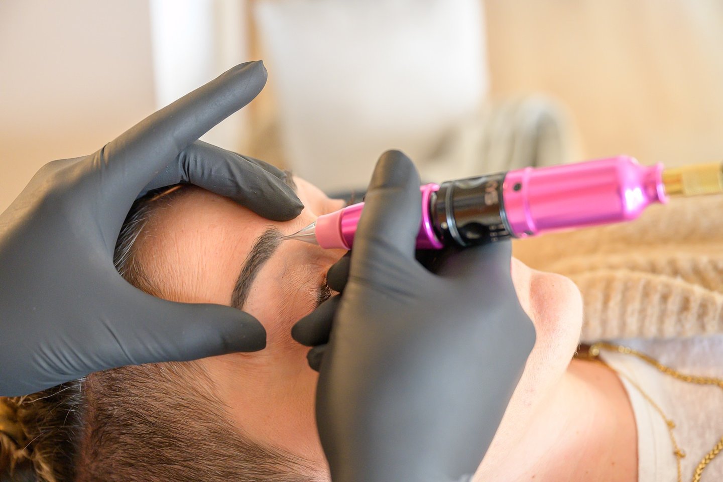 Permanent Make-up Augenbrauen