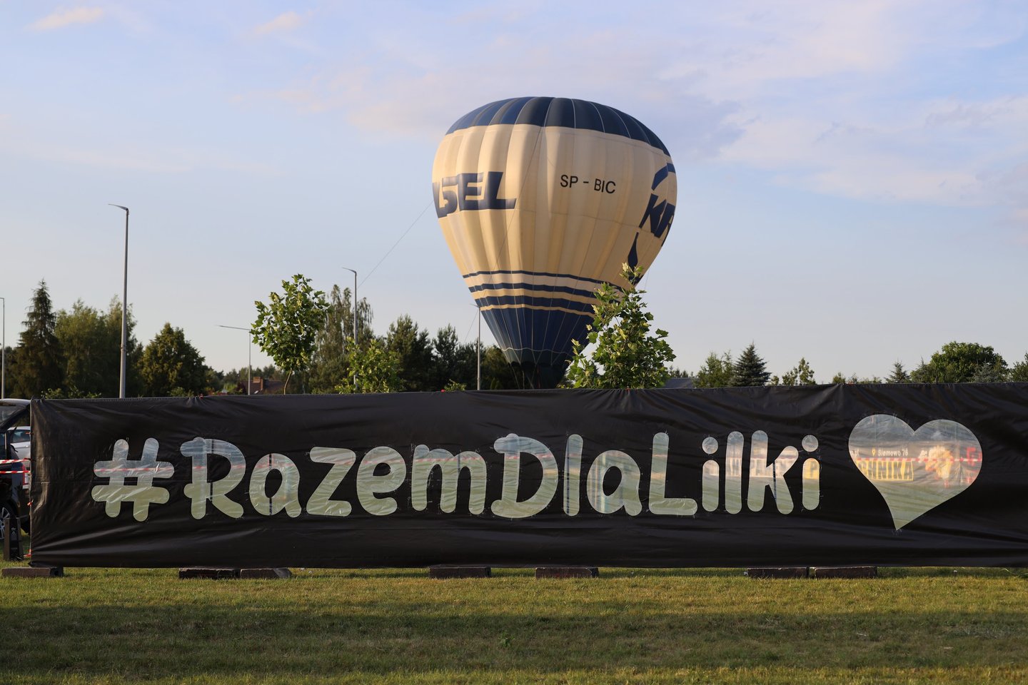 folia piro razem dla lilki atrakcja festyn pirotechnika