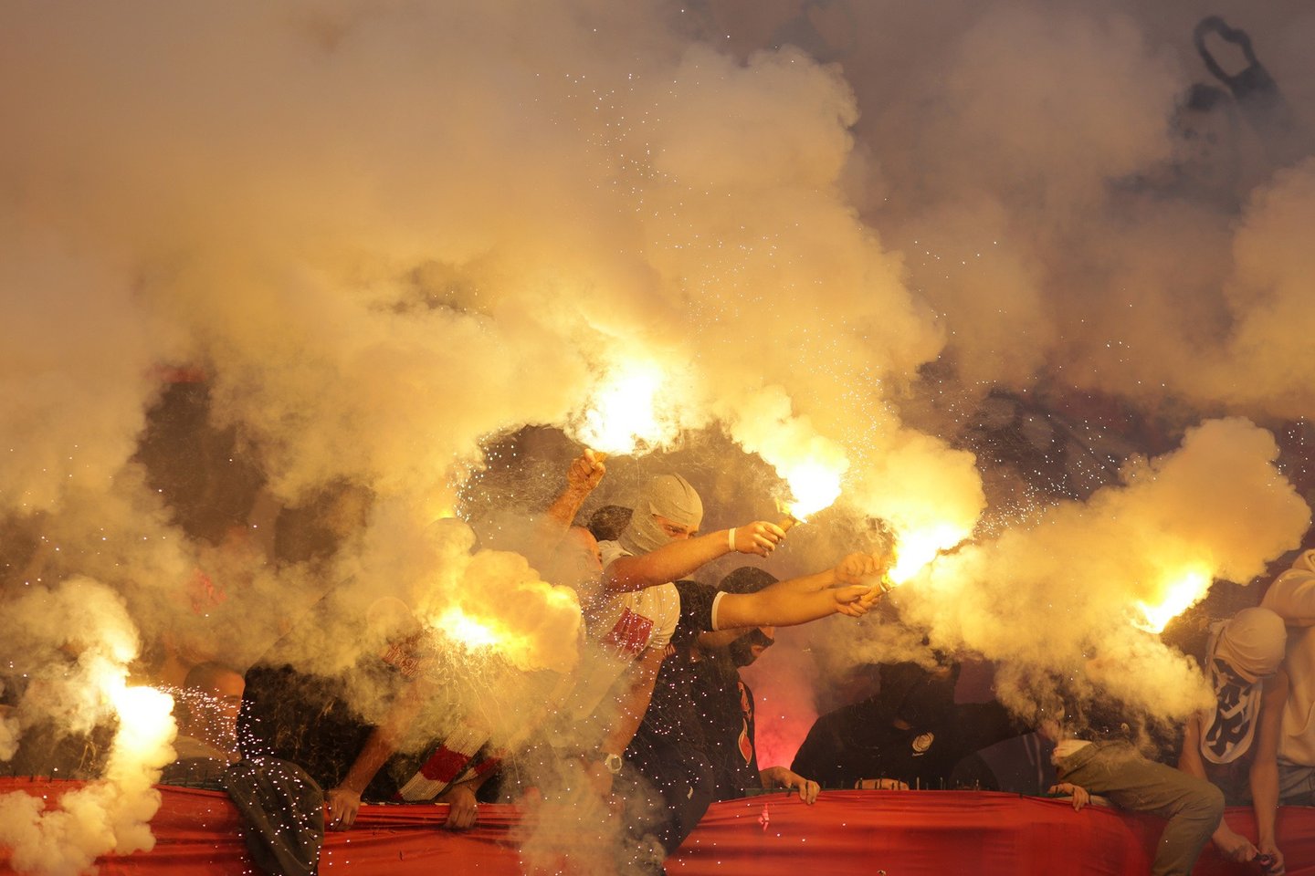 flary stadionowe race morskie wesele