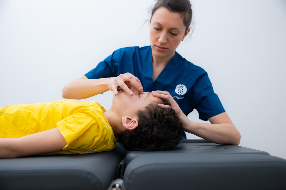 Osteopatia pediatrica e fisioterapia per bambini al Centro Endor di Milano