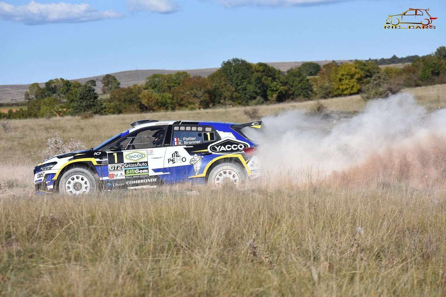 Les champions de France des Rallyes terre 2025 lors du rallye terre des cardabelles