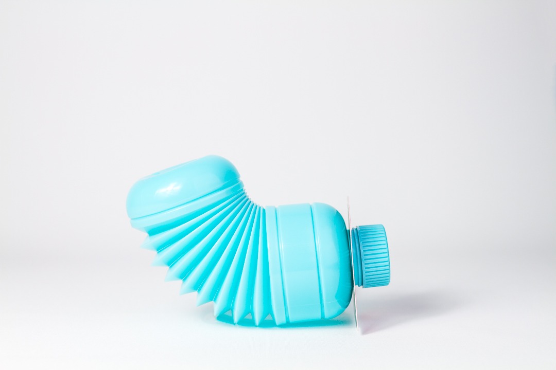 Fotografia de producto lifestyle llavoretes social media botellas reutilizables para mujeres deporte