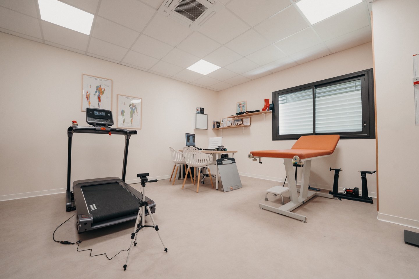 Cabinet de podologues sur Soumoulou, entre Pau et Tarbes, spécialisée dans la semelle sportive.