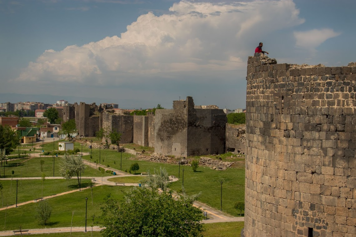 Diyarbakır Surları