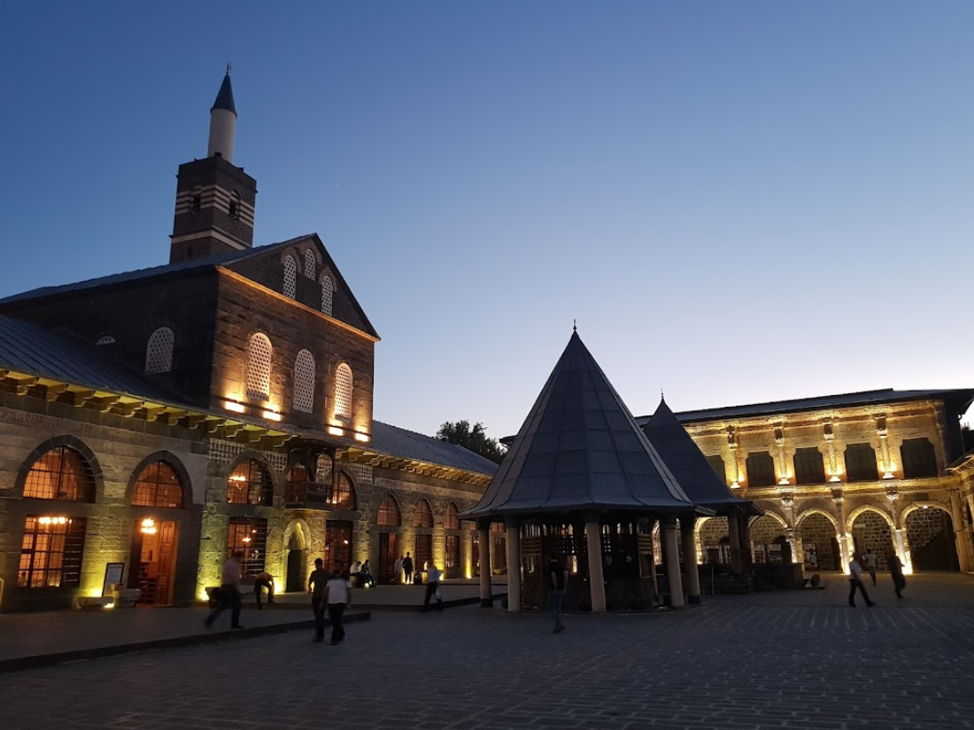 Diyarbakır Ulu Camii