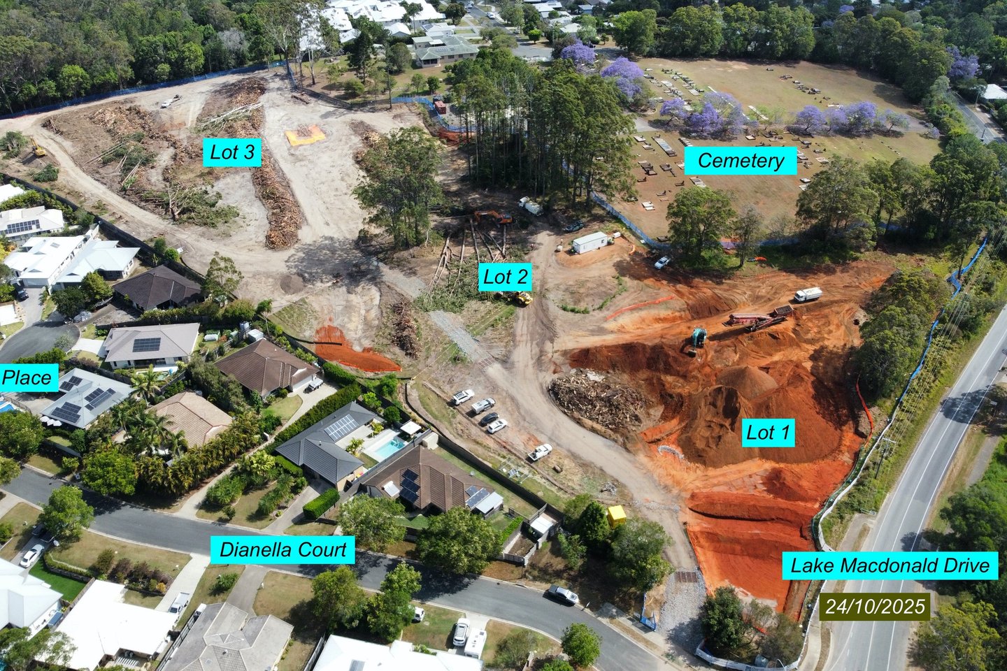 Drone image of the 64 Lake Macdonald Drive site showing how small and unsuitable the site is.
