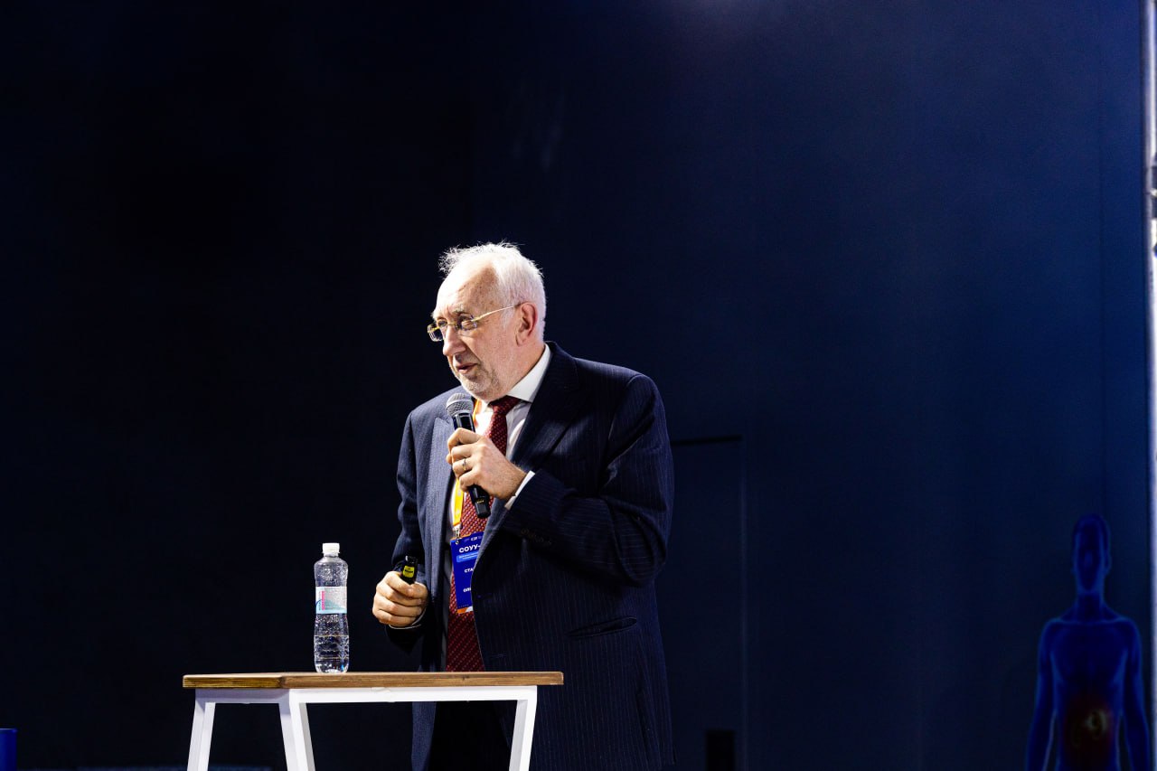 professor stakhovsky eduard, urolog, oncolog, kyiv, ukraine