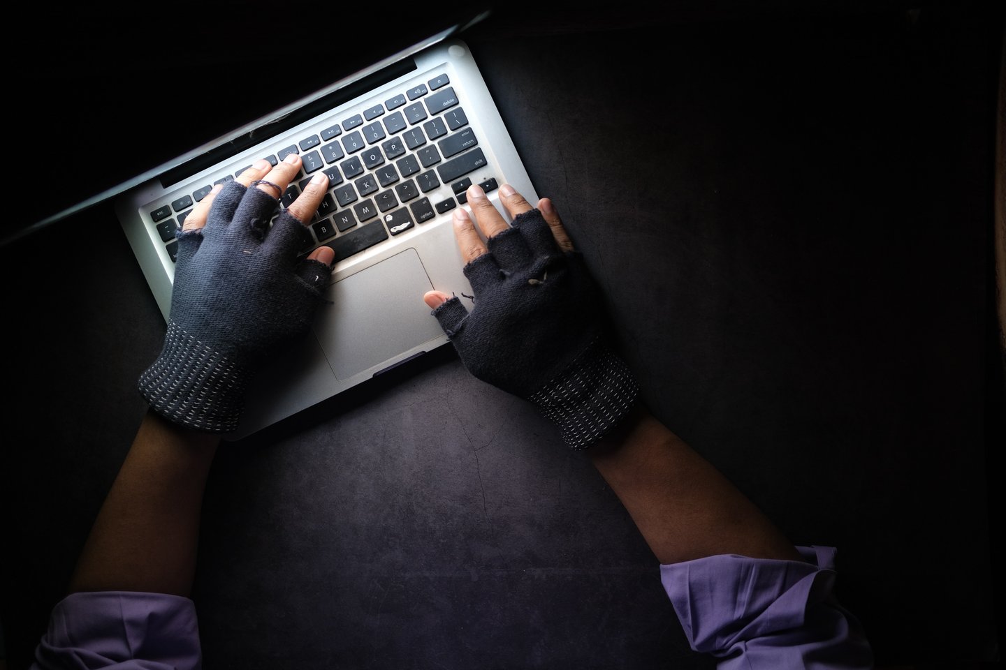 E-mail falsos