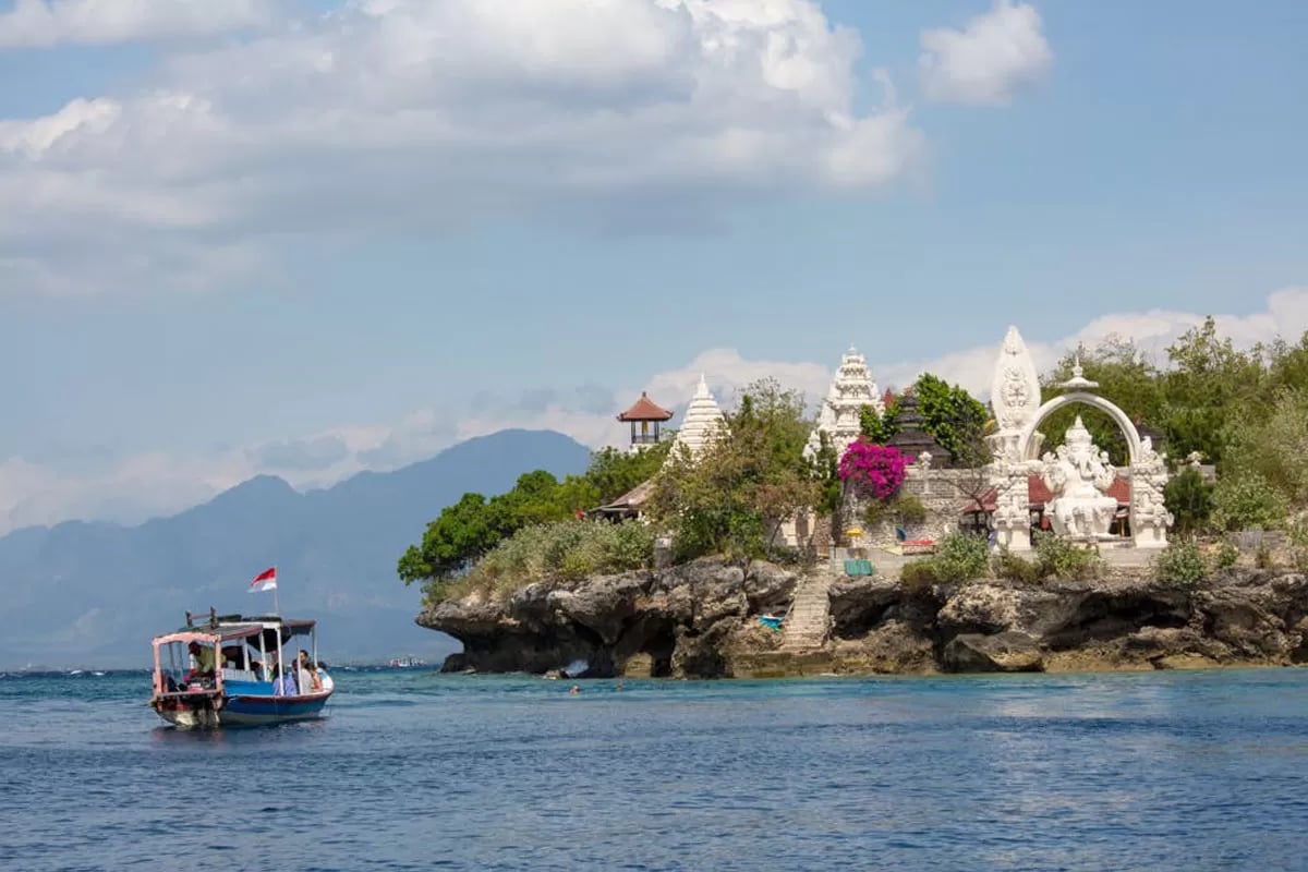 Menjangan Island