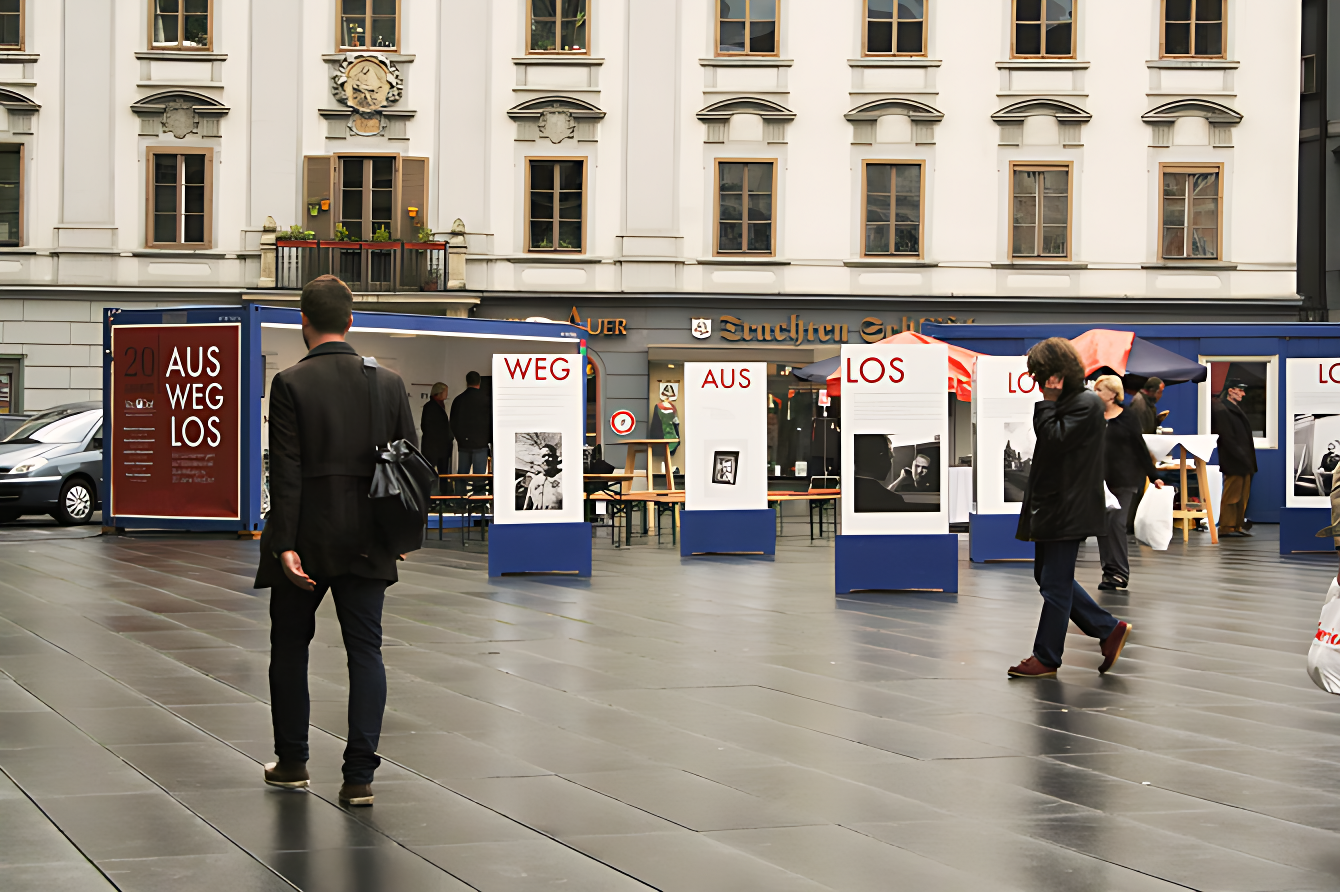 Ausstellung AUS WEG LOS - VinziDorf