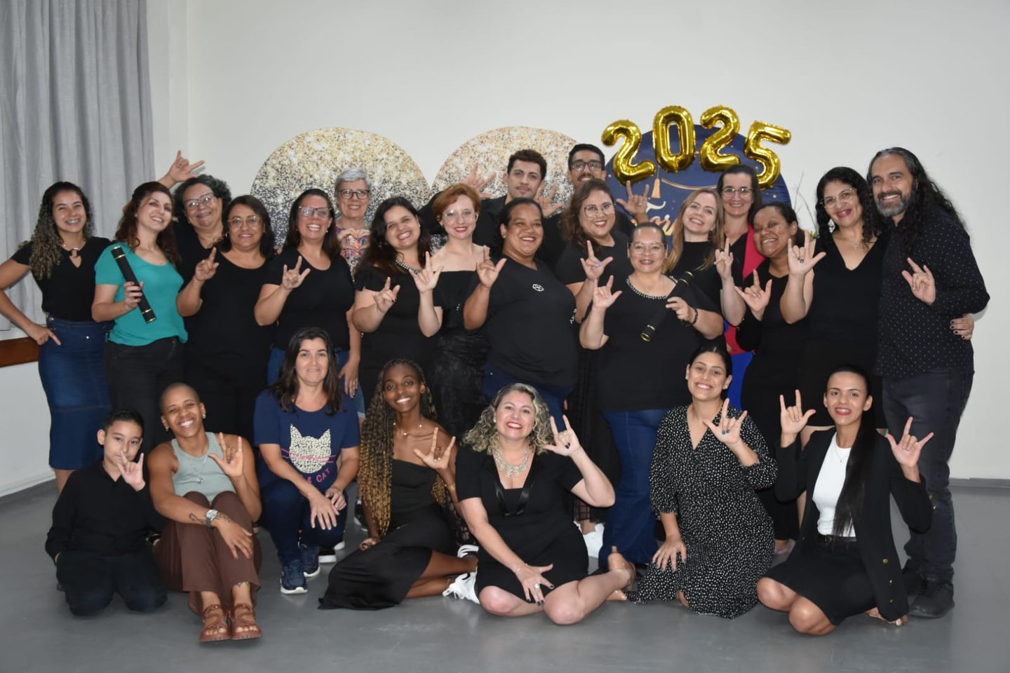 Formandos Turma 2025 do curso de Libras do básico ao avançado