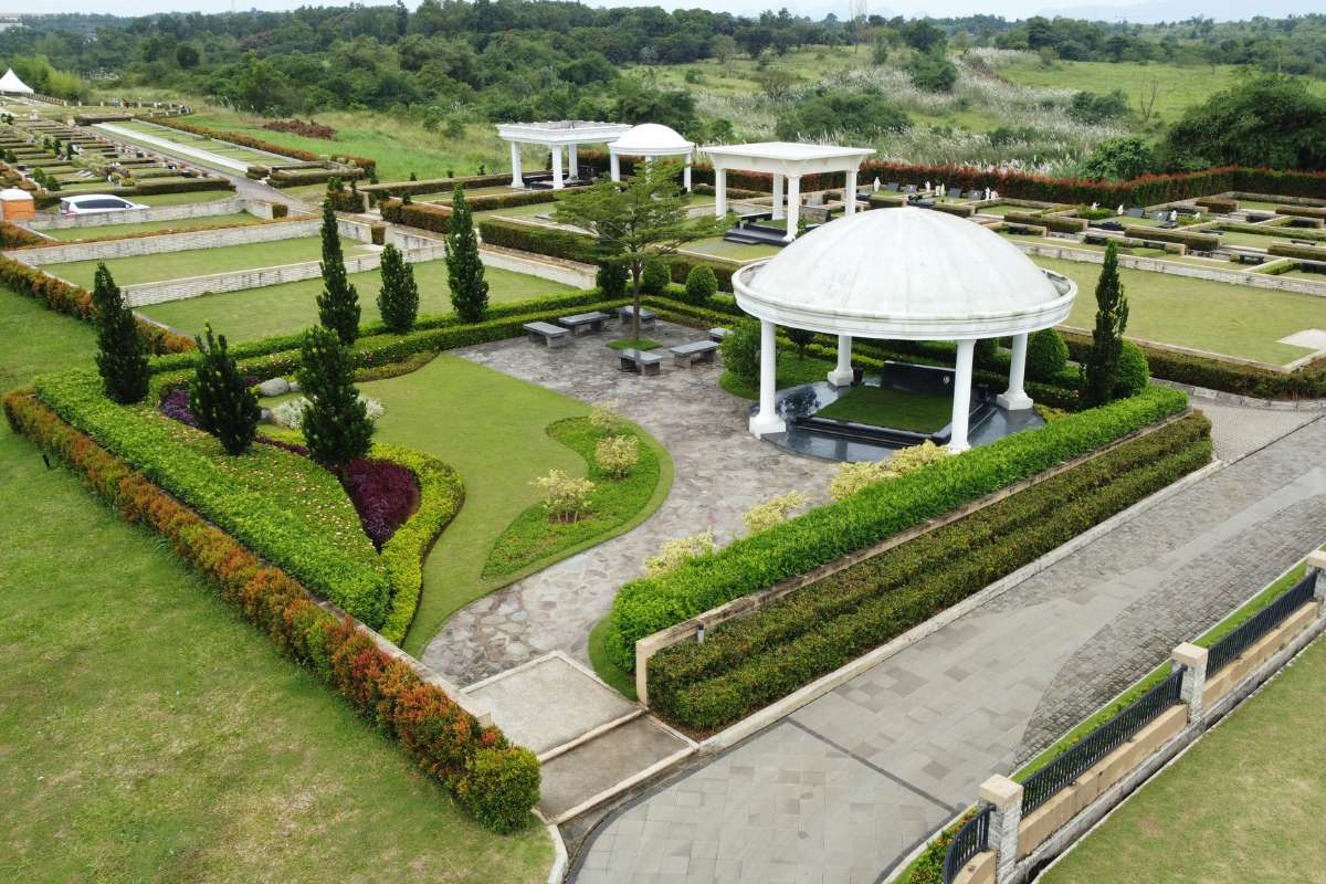 San diego hills memorial park karawang makam serenity dengan posisi paling atas menawarkan keindahan