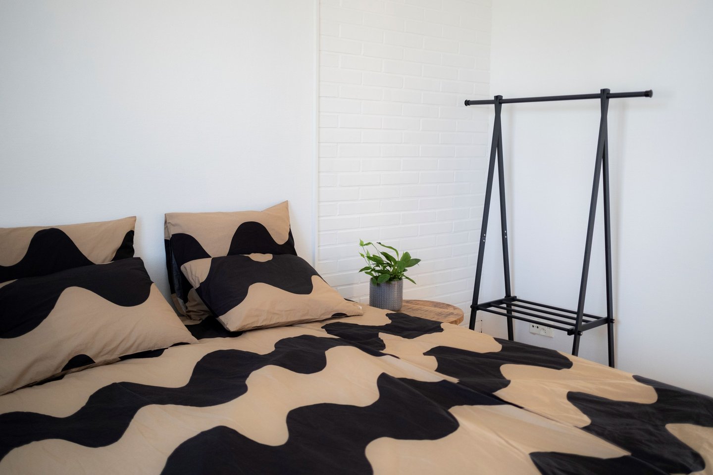 Maakuhuoneen vaaterekki