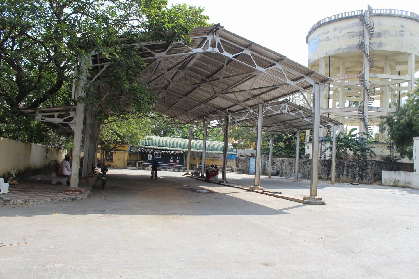 Nanganallur Bus Terminus
