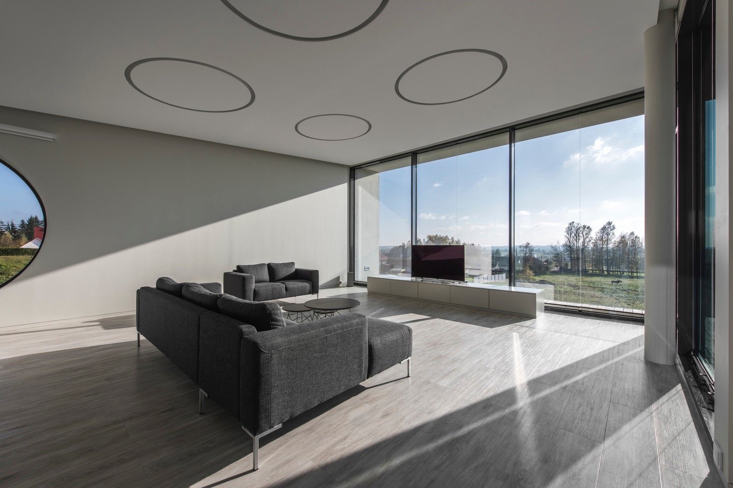 vinilinės grindys interjere