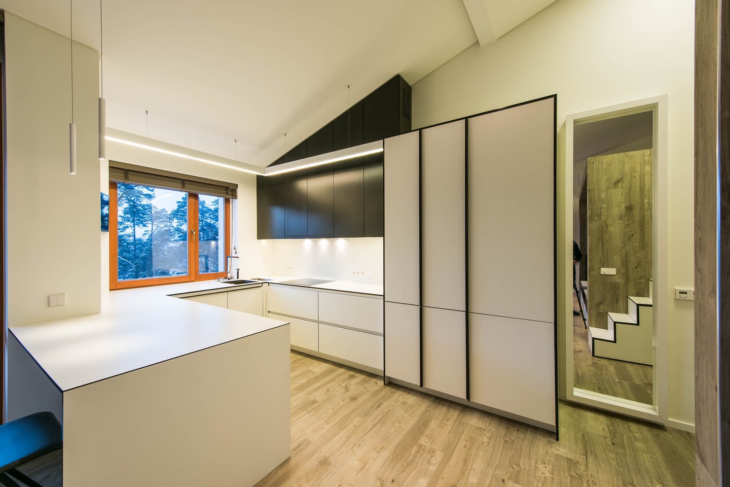 vinilinės grindys virtuvėje