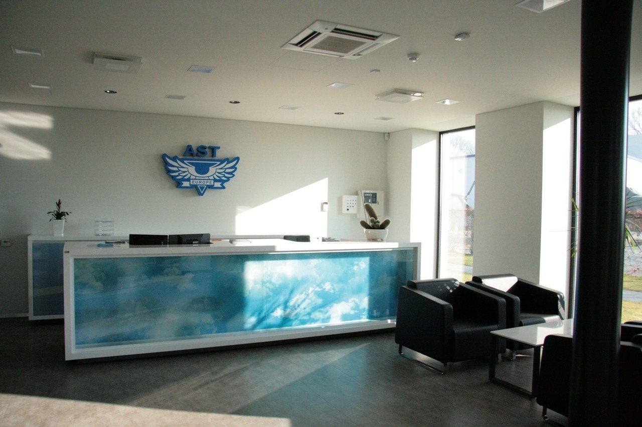 akmens imitacijos vinilo grindys