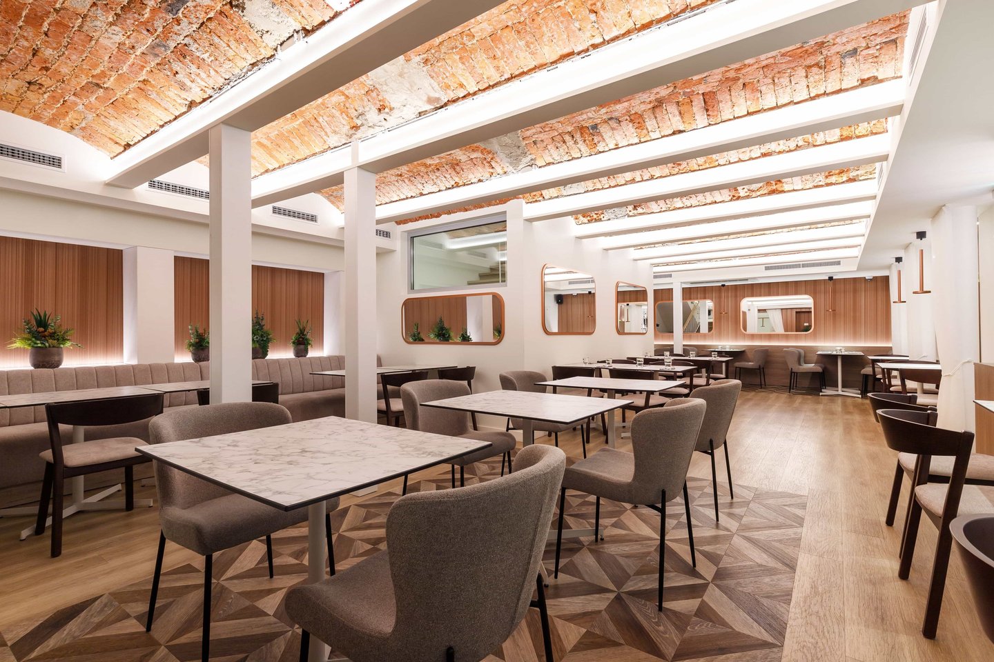 Vinilinės grindys komerciniam sektoriui