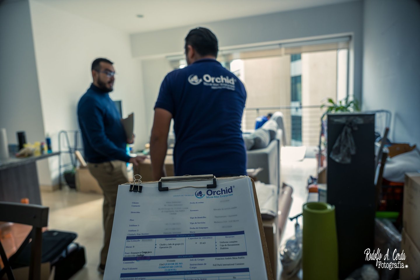 Detailed international packing list for moving from Mexico to Switzerlan with customs documentation