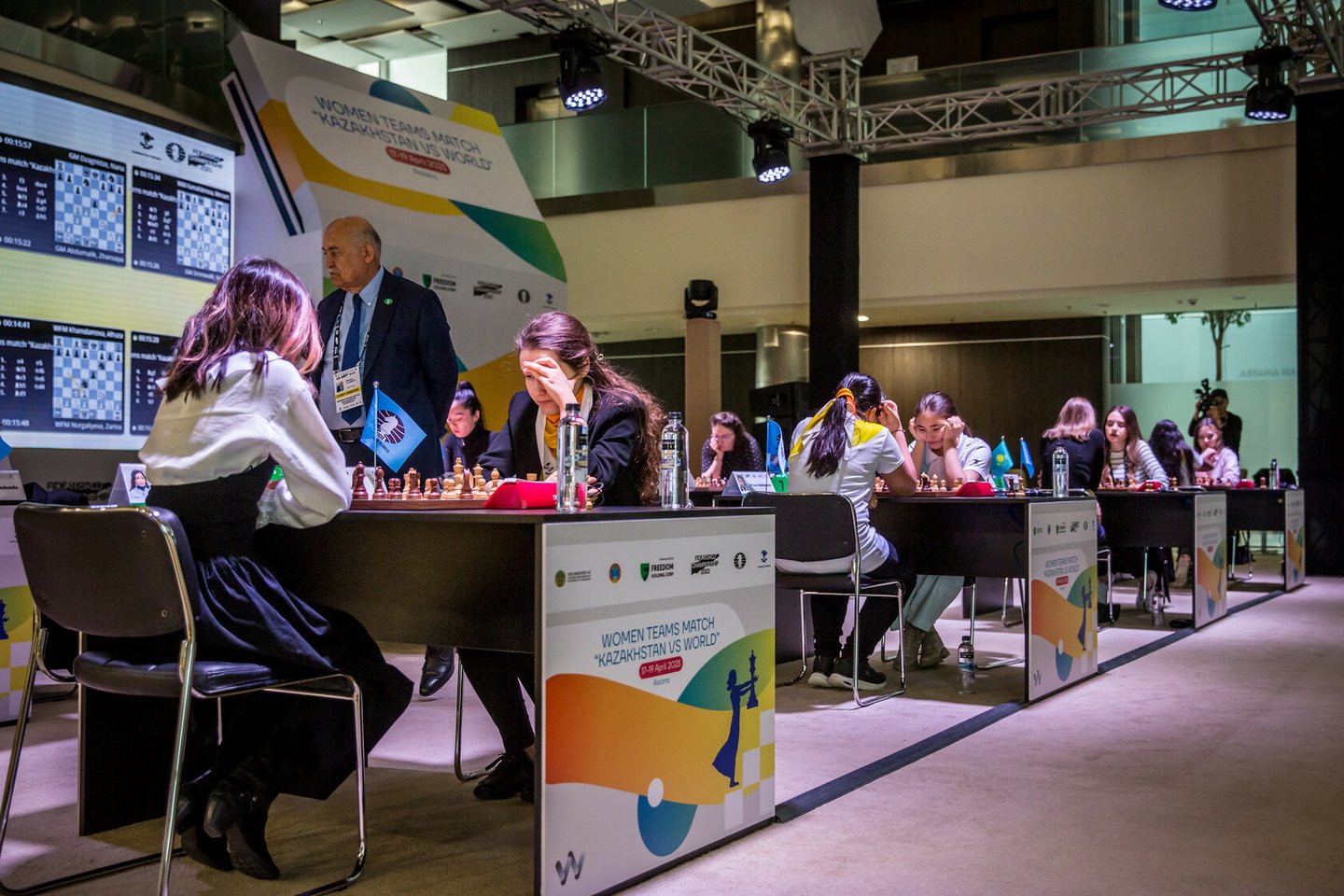 World Chess Championship "The World vs Kazakhstan". The World defeats Kazakhstan chess match