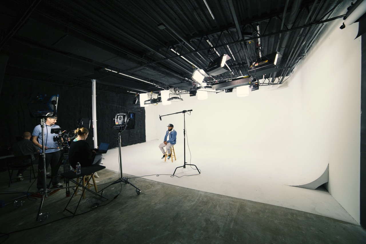 Location Sound Mixer