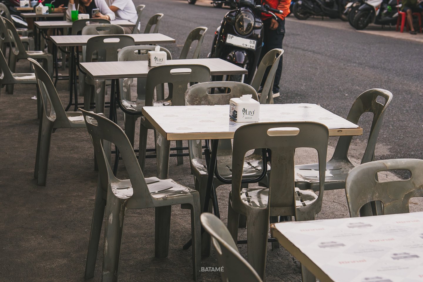 outdoor plastic seating at Johny Kopitiam Batam