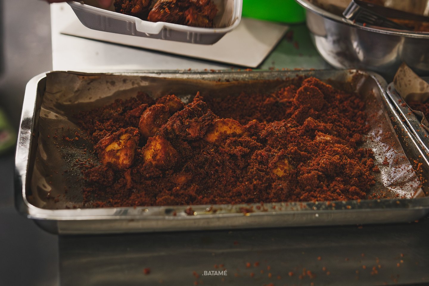 fried chicken on a tray at Johny Kopitiam Batam