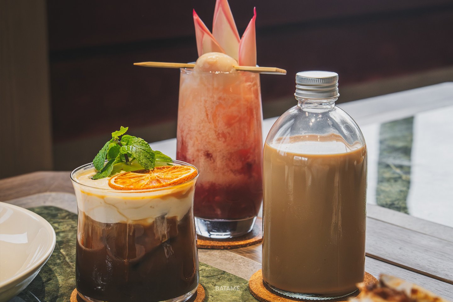 Ornella Signature Coffee, Virgin Honje Cobbler, and Mont Blanc Framboys at Ornella Cafe Batam