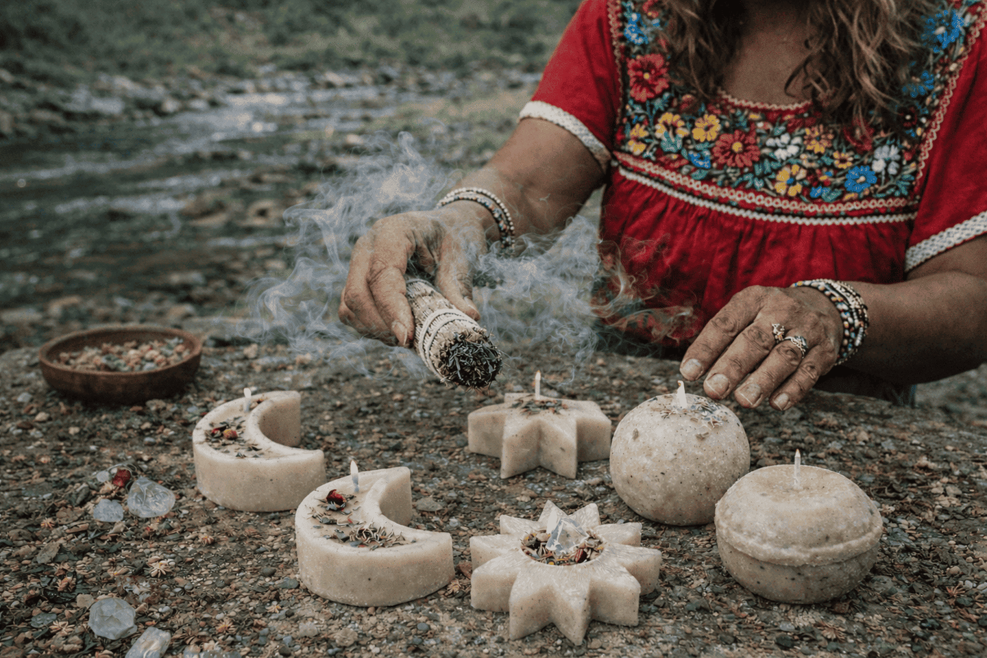 limpia-de-velas-con-sahumerio