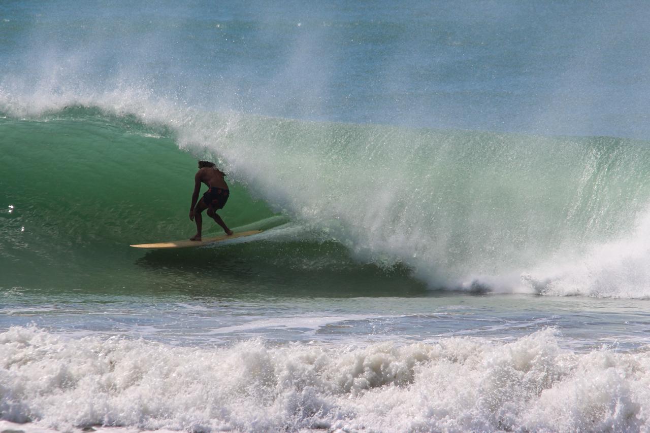 Siestas y Olas, Surf en San Eduardo del mar