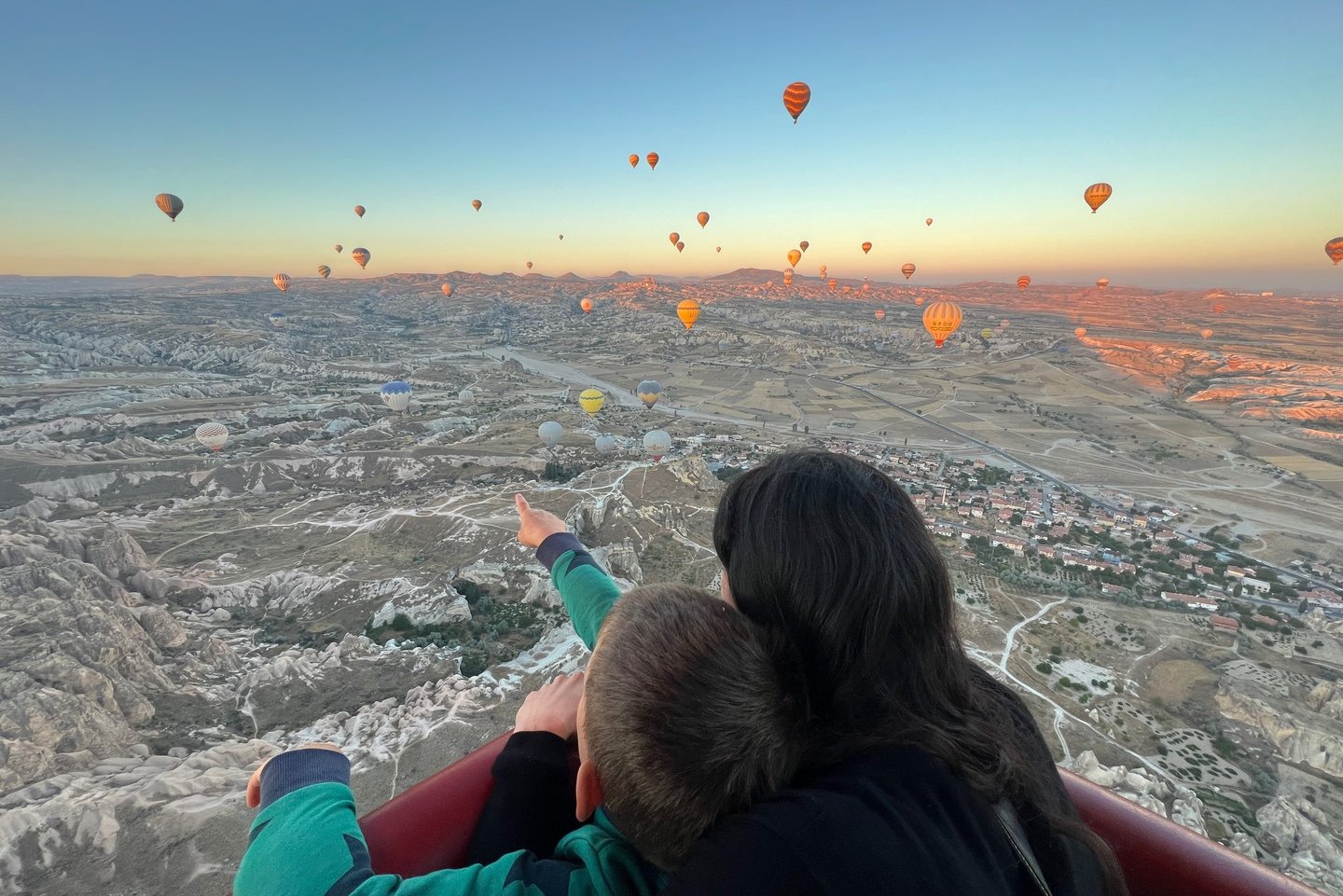 family hot air balloon Cappadocia turket