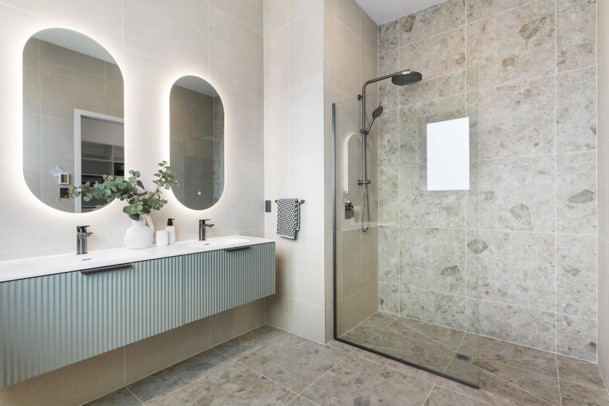 Browns Bay ensuite - Highend Homes Auckland builder