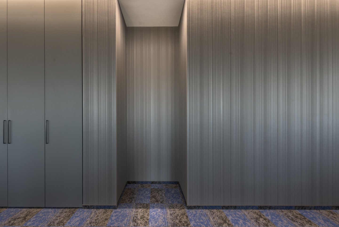 Tonga sienu danga biure