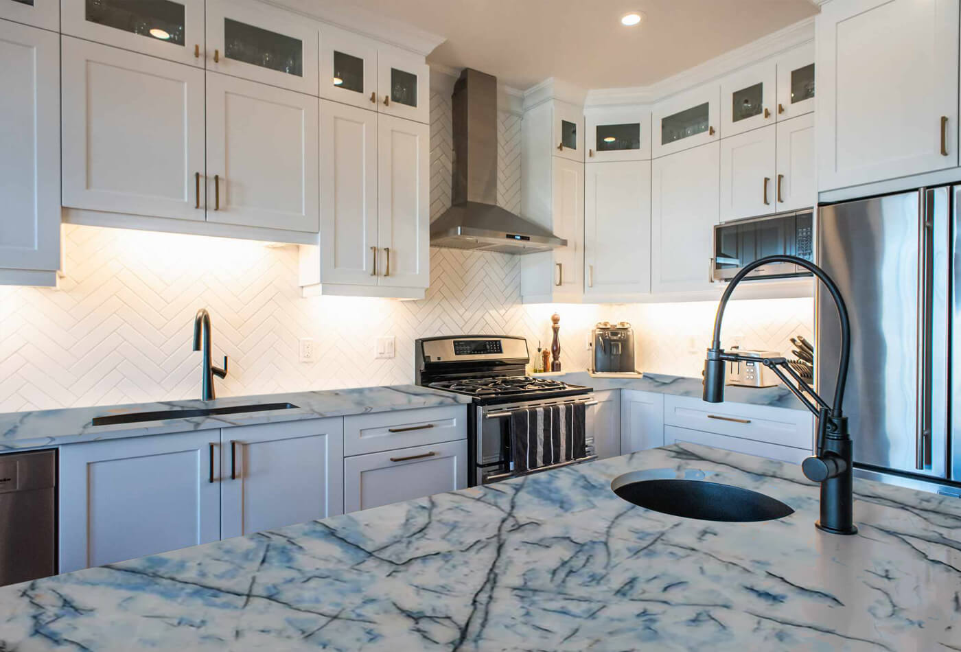 Kitchen Countertop Pompeii Cristallo