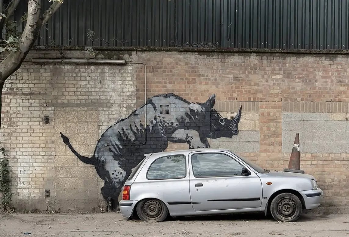 intervenção urbana do artista Banksy