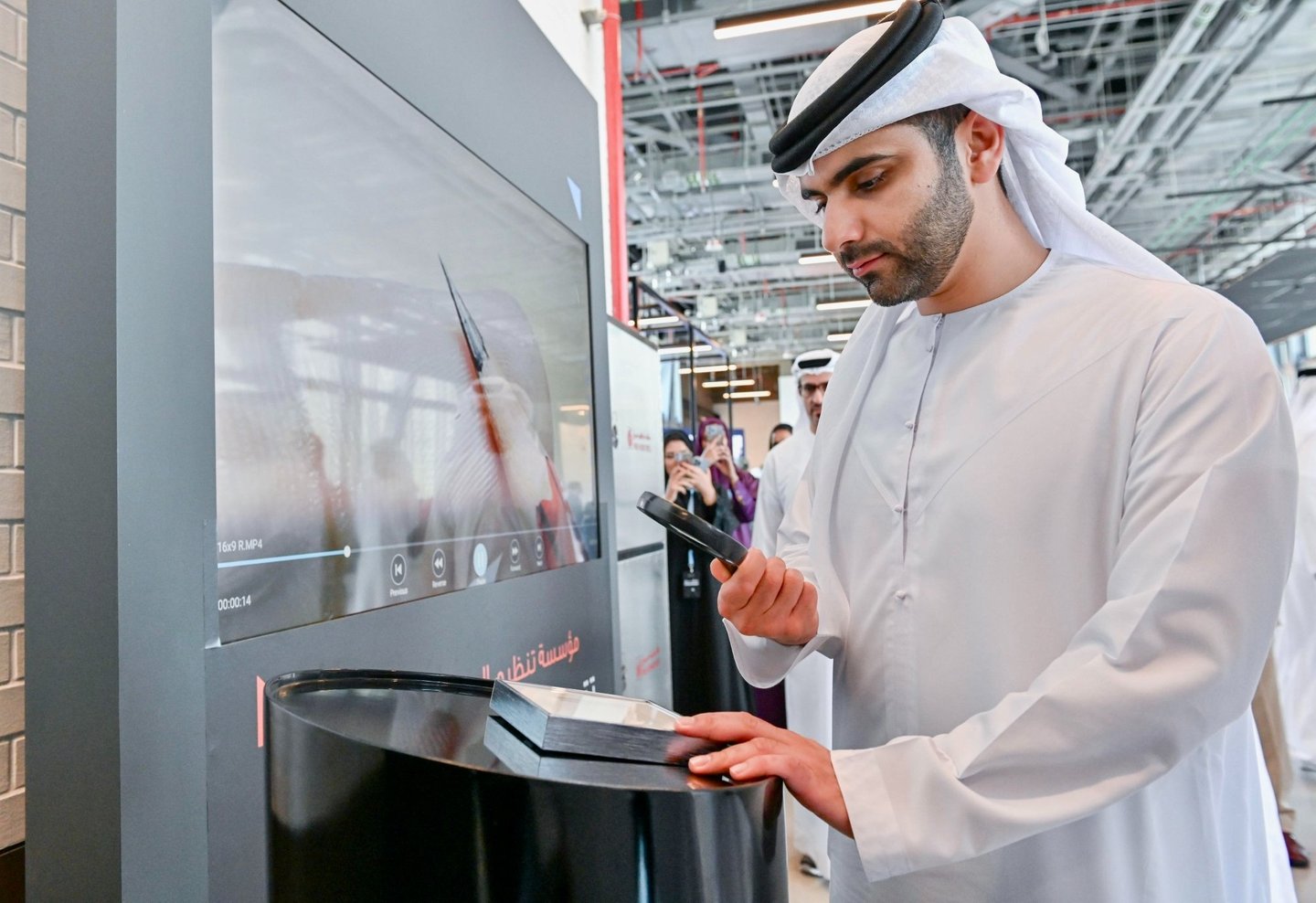 5mm micro portrait by SUSHMIT KISHORE for HH MANSOOR BIN MOHAMMED AL MAKTOUM 