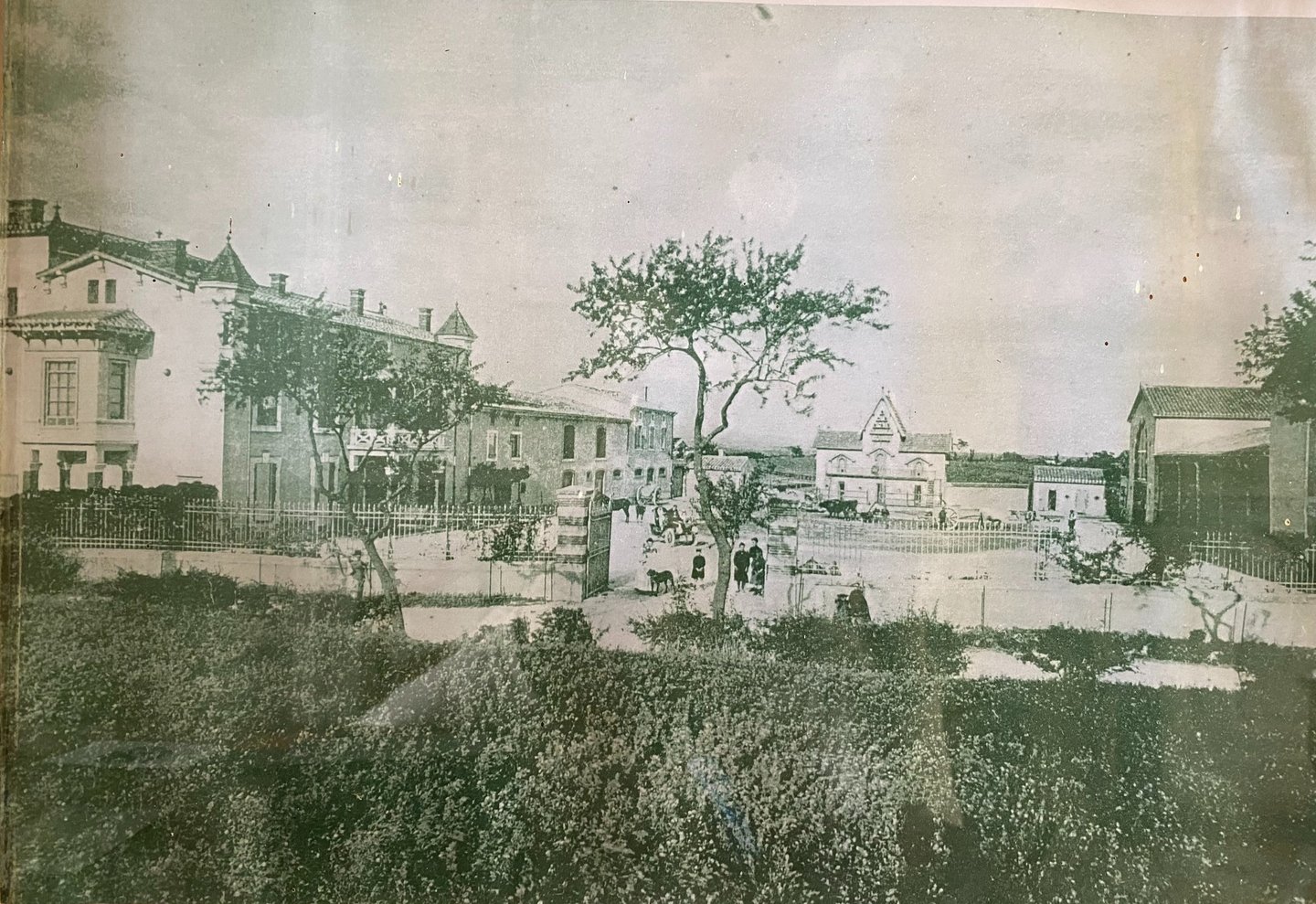 Photographie du Domaine Lagarde à Souilhanels datant du début du XXè siècle