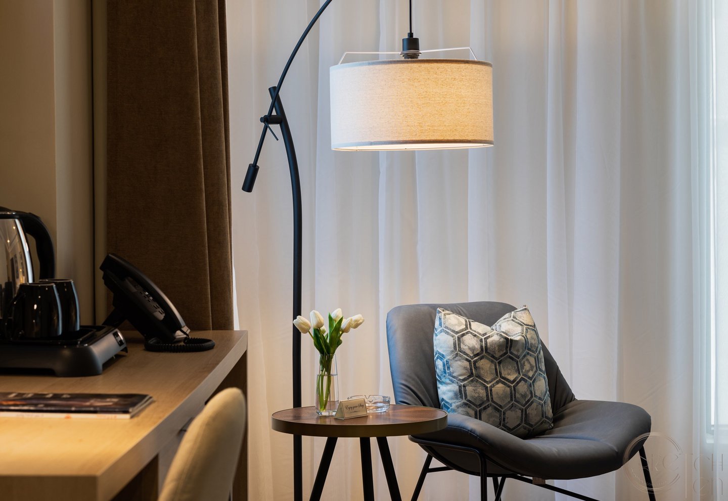 modern furnishings and elegant lighting